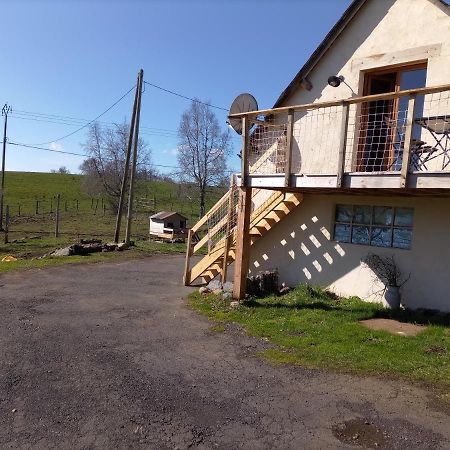 Gite L'Estive Du Clozel Besse-et-Saint-Anastaise Extérieur photo