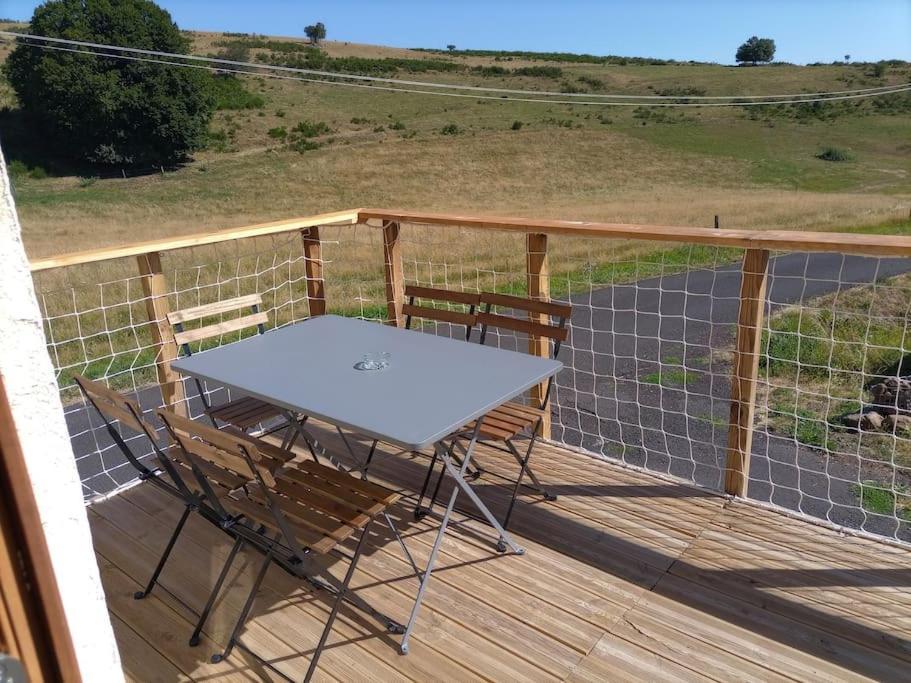 Gite L'Estive Du Clozel Besse-et-Saint-Anastaise Extérieur photo