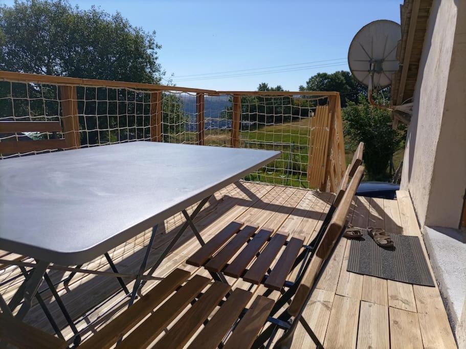Gite L'Estive Du Clozel Besse-et-Saint-Anastaise Extérieur photo