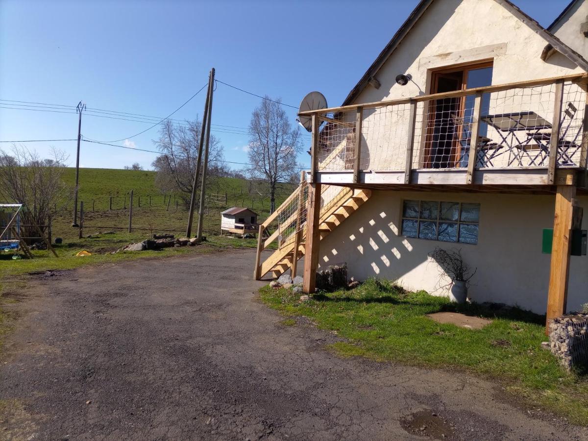 Gite L'Estive Du Clozel Besse-et-Saint-Anastaise Extérieur photo